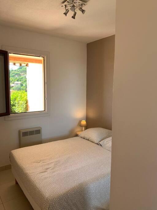 شقة Terrasse De 30M2 Vue Mer Panoramique 1 Chambre كافالير سور مير المظهر الخارجي الصورة