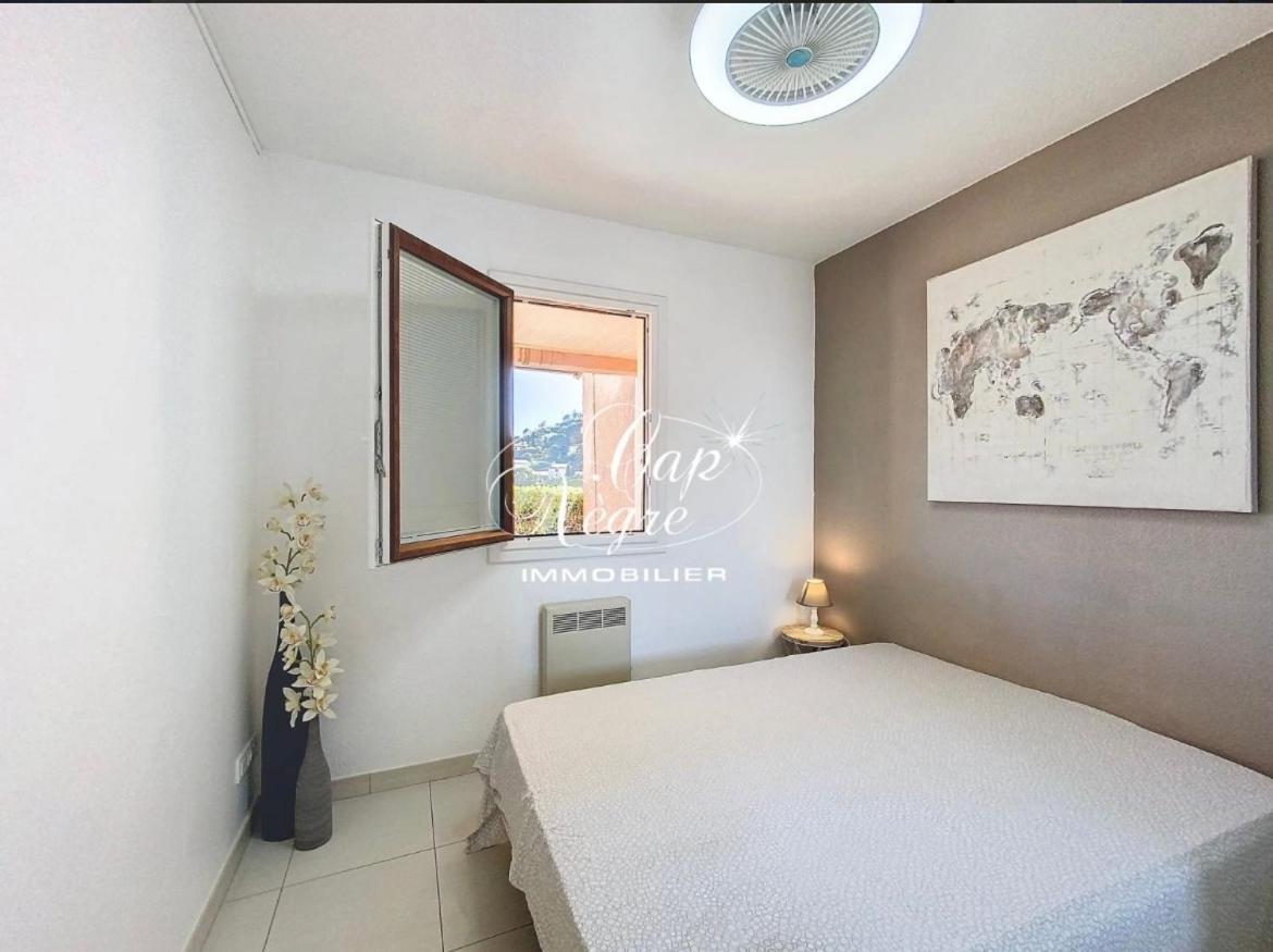 شقة Terrasse De 30M2 Vue Mer Panoramique 1 Chambre كافالير سور مير المظهر الخارجي الصورة